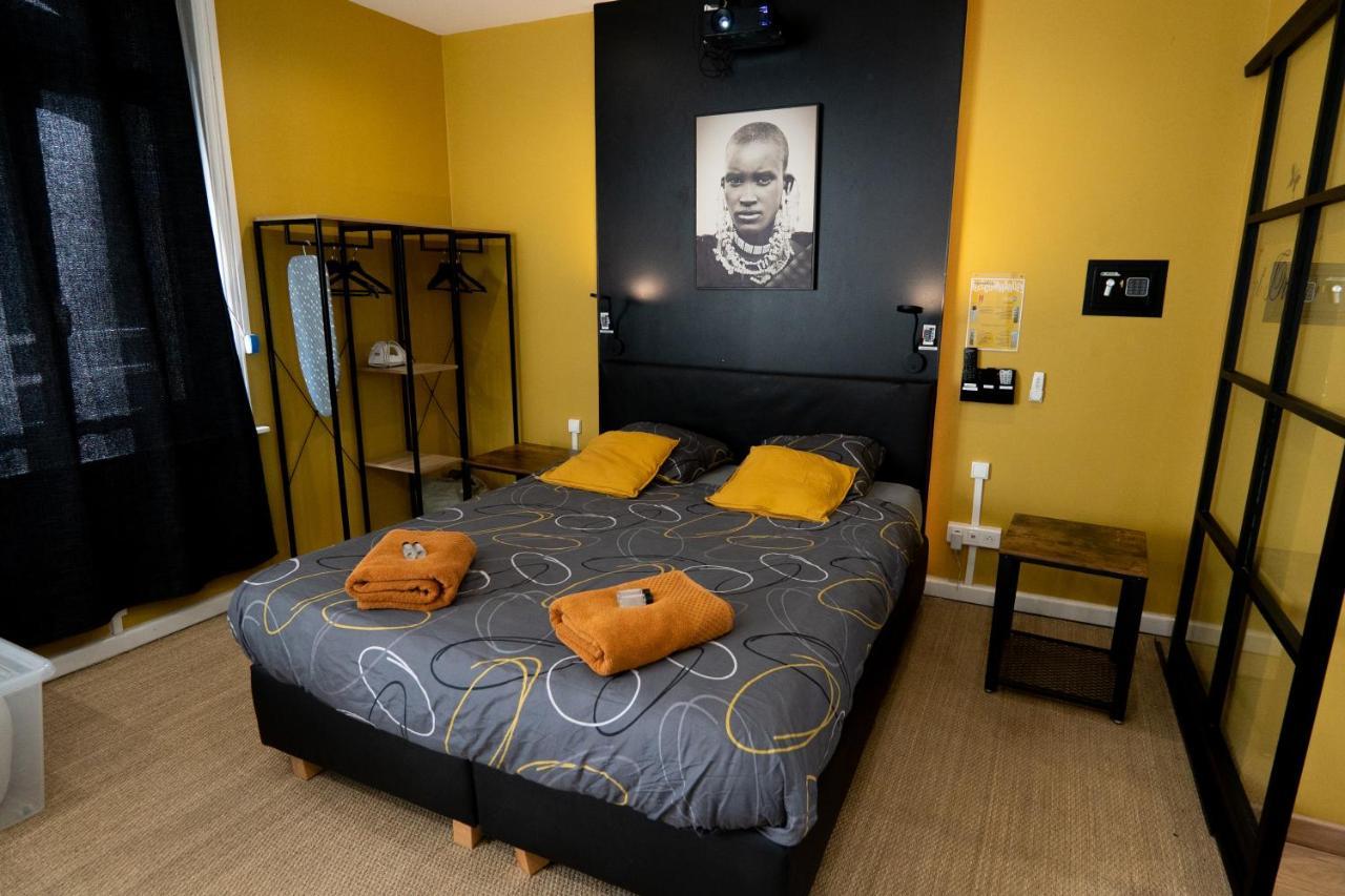 Capsule Premium Balneo & Home Cinema فالنسيان المظهر الخارجي الصورة
